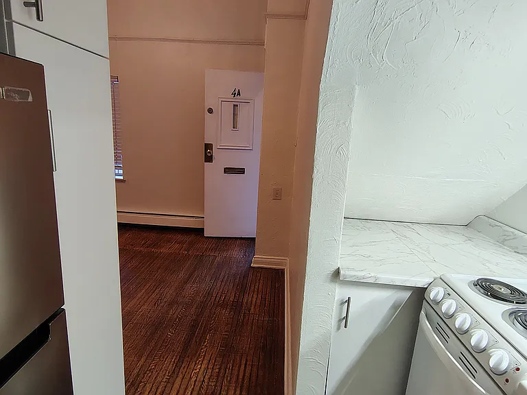 Francesca Apartments — Photo 38