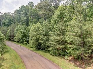 626 Cove Lake Dr, Marble Hill, GA 30148