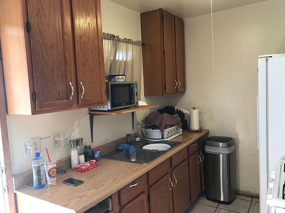 1st image of 15359 Rosemary Dr