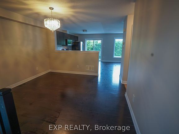 4th image of 229 Cayman Rd