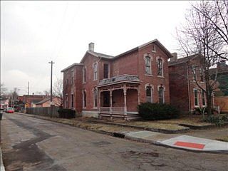 1st image of 48 Huffman Ave
