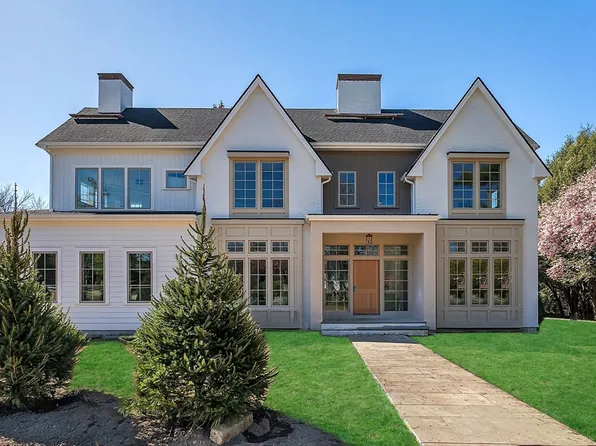 1640 Commonwealth Ave, Newton, MA 02465