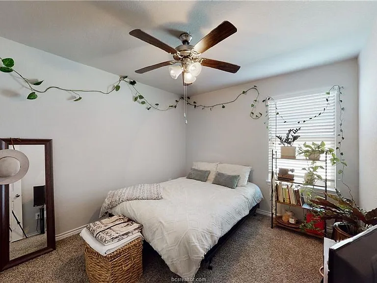 6214 Darlington Ave — Photo 8
