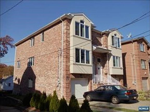 2nd image of 795 Fairview Ln #C0795