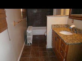 820 9th St, Pitcairn, PA 15140