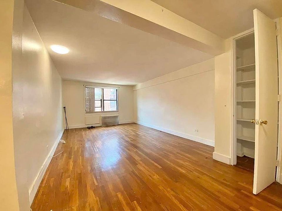 1st image of 270 Clarkson Ave APT 303