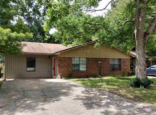 1507 E Burgess Rd #A & B, Pensacola, FL 32504