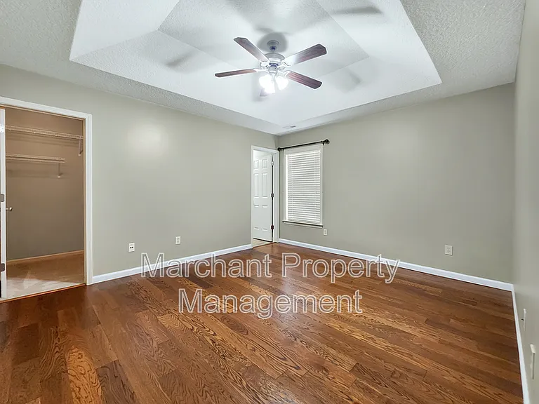 657 Chartwell Dr — Photo 18
