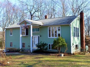 12 Jennifer Ln, Burlington, CT 06013