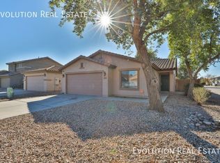 1561 E Maddison Cir, San Tan Valley, AZ 85140