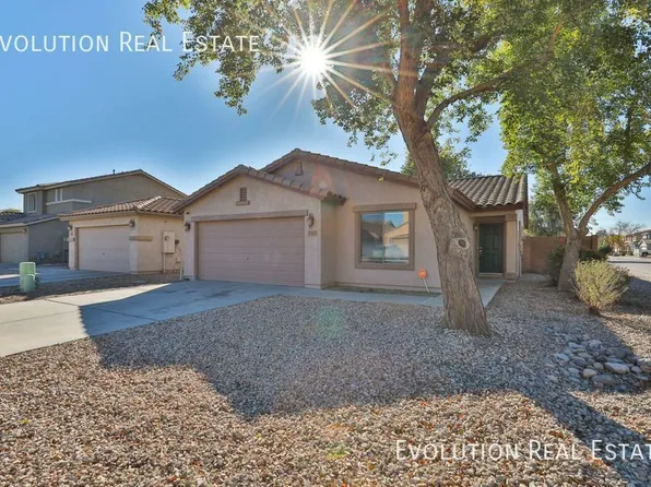 1561 E Maddison Cir, San Tan Valley, AZ 85140
