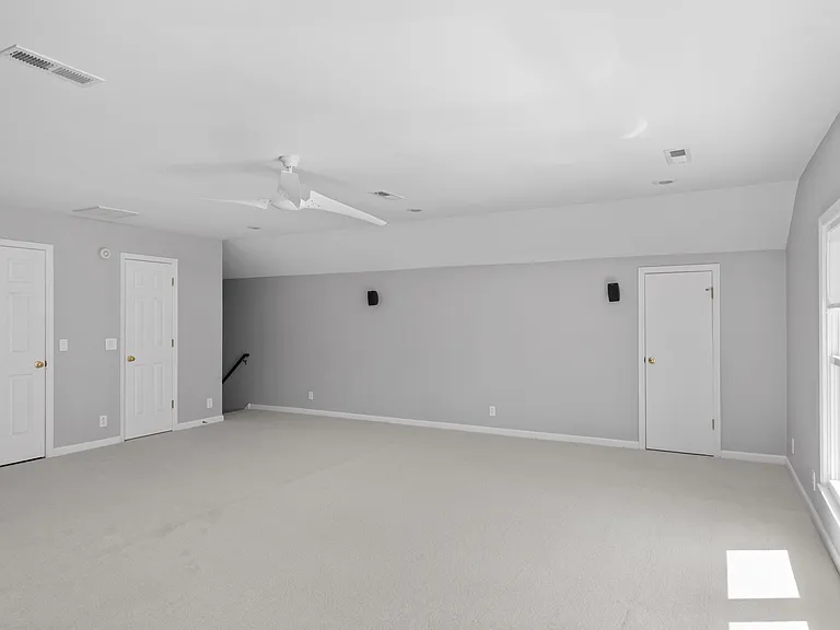 1520 Woodfield Ct — Photo 36