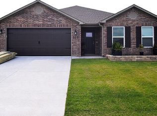 509 Woodcreek Loop, Lowell, AR 72745