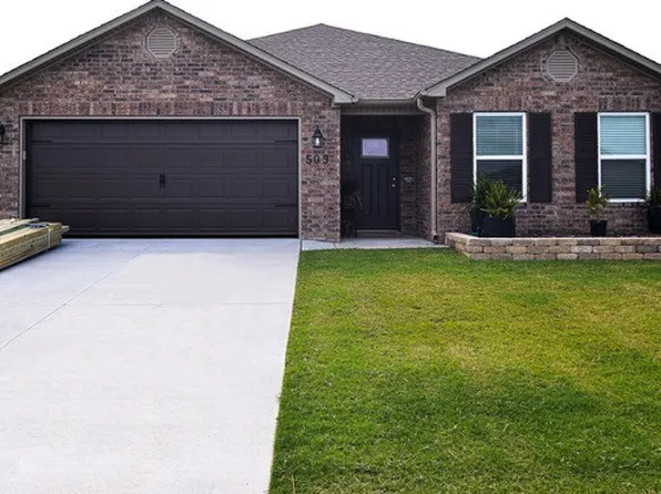 509 Woodcreek Loop, Lowell, AR 72745