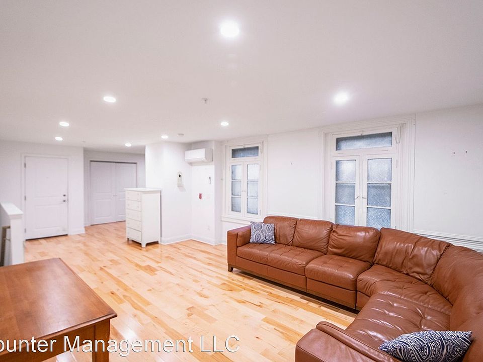 1st image of 1311 Spruce St #302