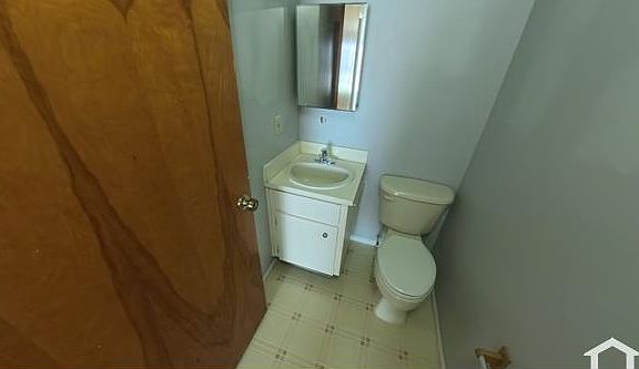 5th image of 6189 Chesham Dr