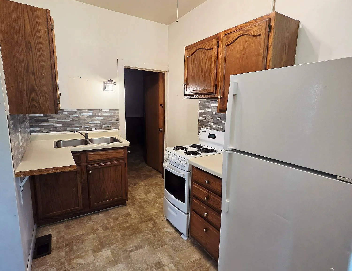 702 Jackson Street - 2 — Photo 1