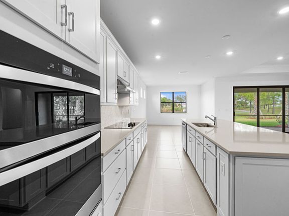 Kitchen with large center island