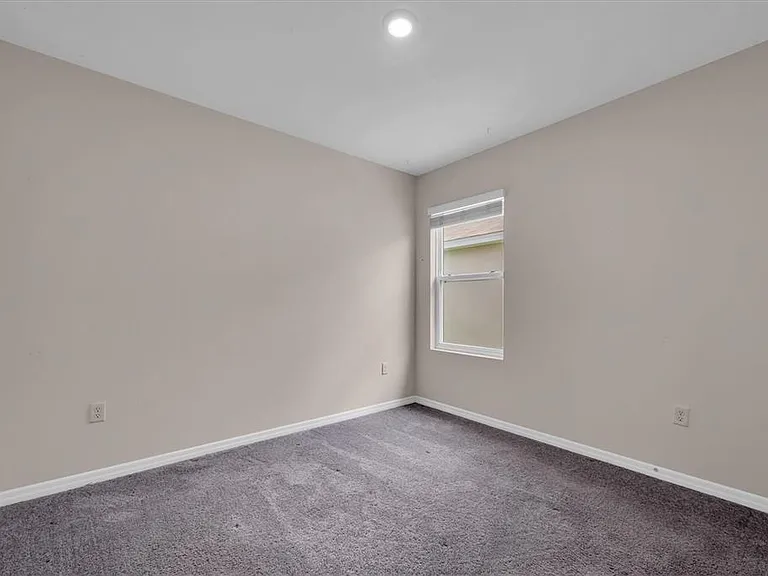 17066 Oval Rum Dr — Photo 29