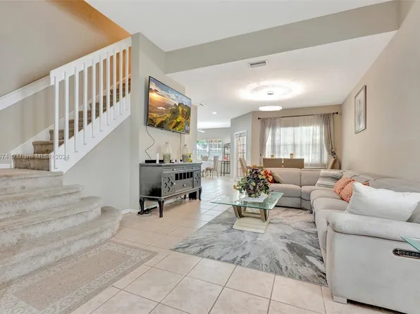 12650 NW 6th St, Coral Springs, FL 33071