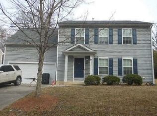 1323 Lauren Village Dr, Charlotte, NC 28213