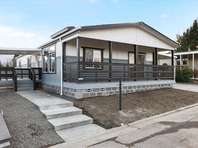 4601 S Pacific Hwy UNIT 37, Phoenix, OR, 97535