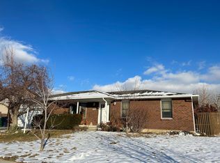 9317 S Springwood Ln, Sandy, UT 84093