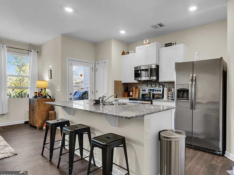 62 Chastain Cir — Photo 7