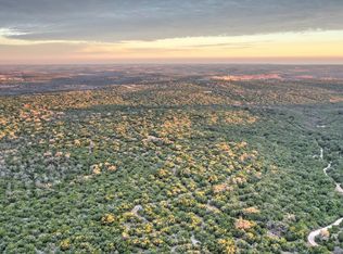 438-2 Yellowstone Ln, Hunt, TX 78024