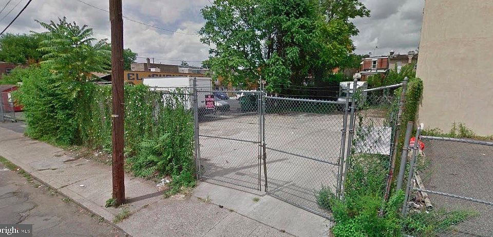 1st image of 2311 Carman St