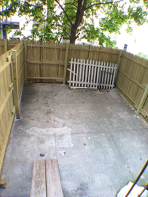 Rented by Glasser Realty LLC | media 4