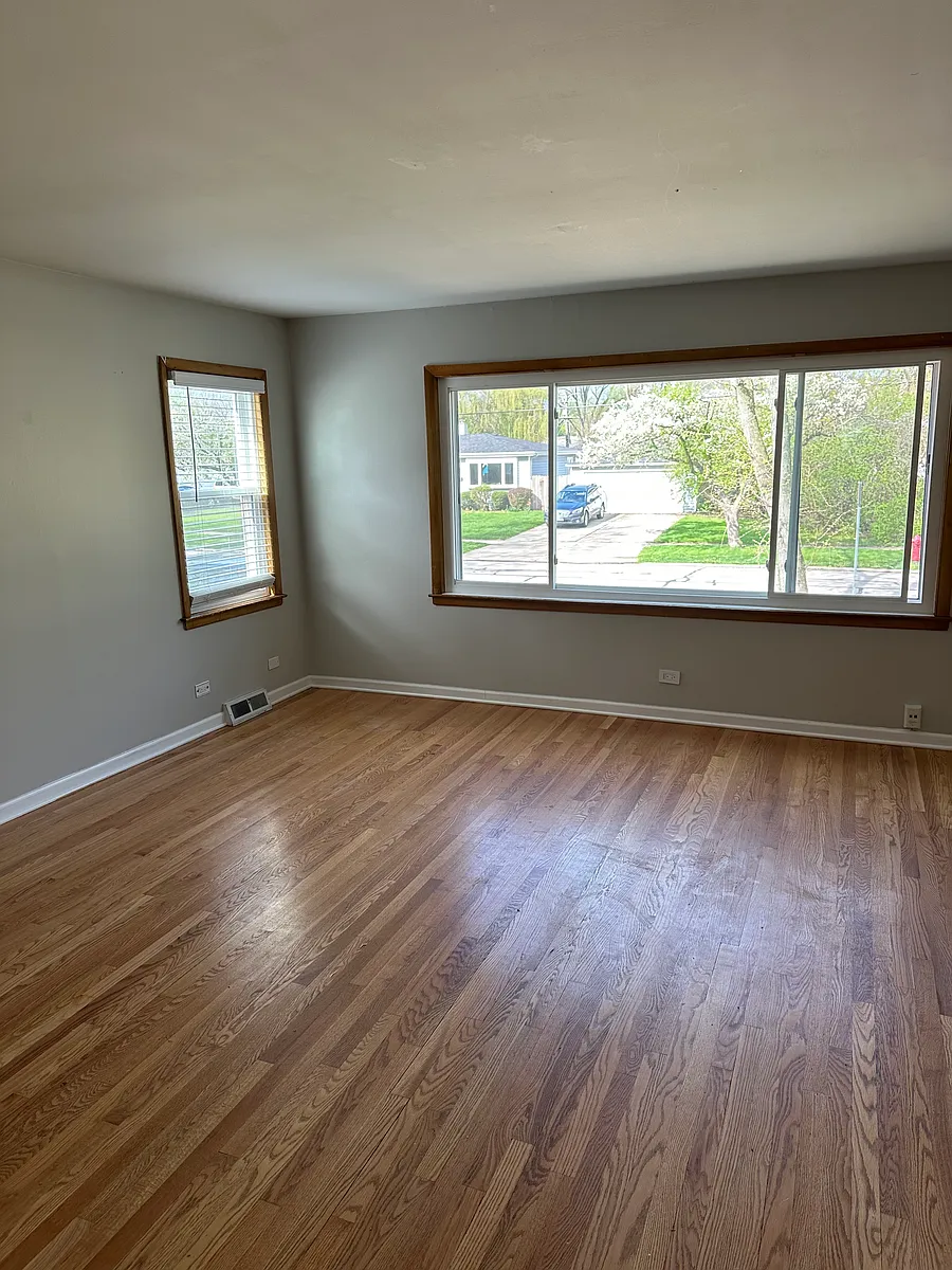 Building Photo - 501 N Westmore Ave #1