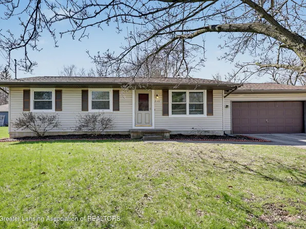 2145 Park Ln, Holt, MI 48842