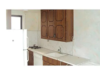 Sold by Doreen Greenwood Inc.