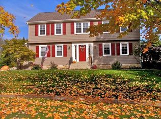 1556 Foxleigh Ct, Saint Louis, MO 63131