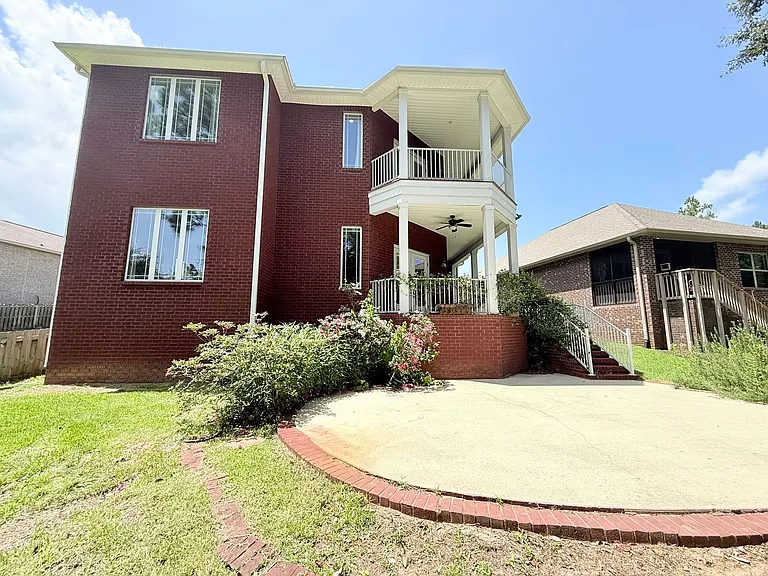 2610 Caldwell Cir — Photo 19
