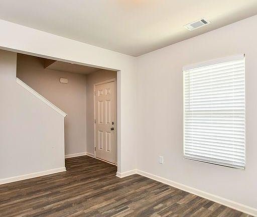 Flex Space-Dining room or Office