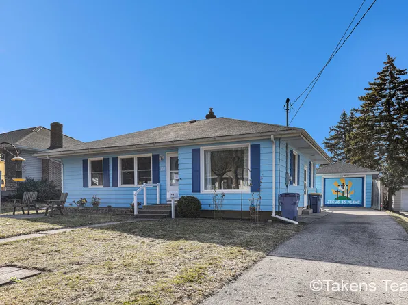 331 Wallinwood Ave NE, Grand Rapids, MI 49503