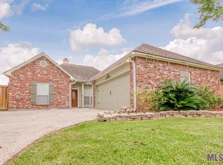 17686 Lake Azalea Dr, Baton Rouge, LA 70817