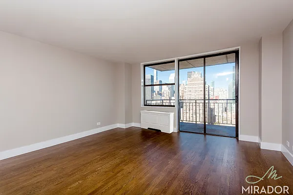 Rented by Mirador Real Estate | media 4