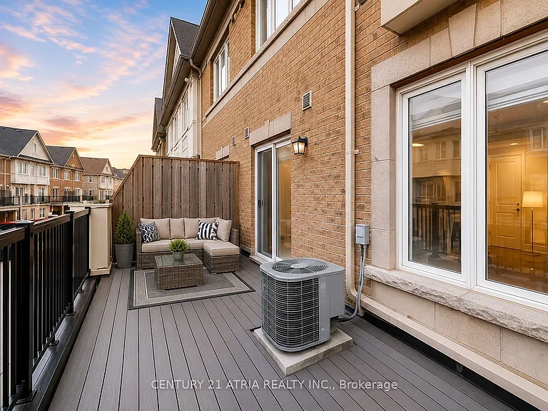 92 Louisbourg Way — Photo 12