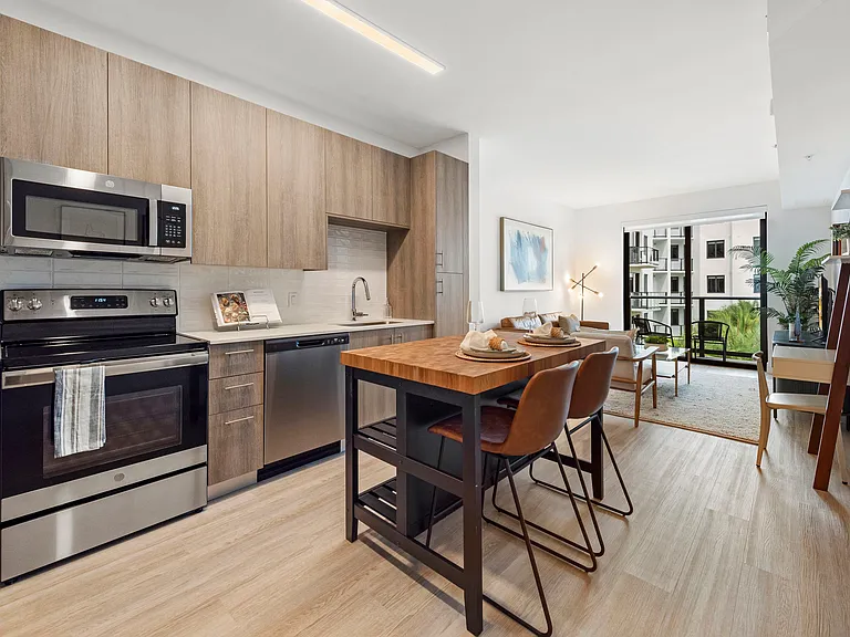 SoLe Mia Rentals — Photo 94