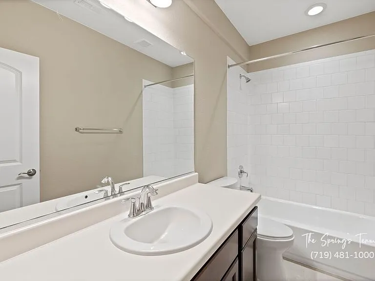 9547 Dewitt Dr — Photo 48