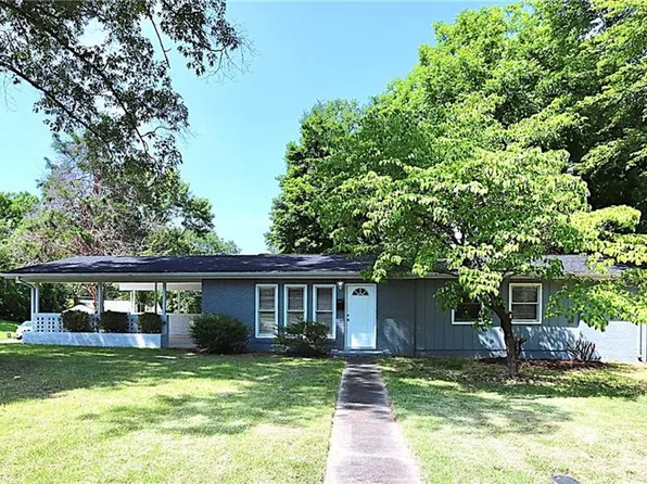 722 Orchard Dr, Graham, NC 27253