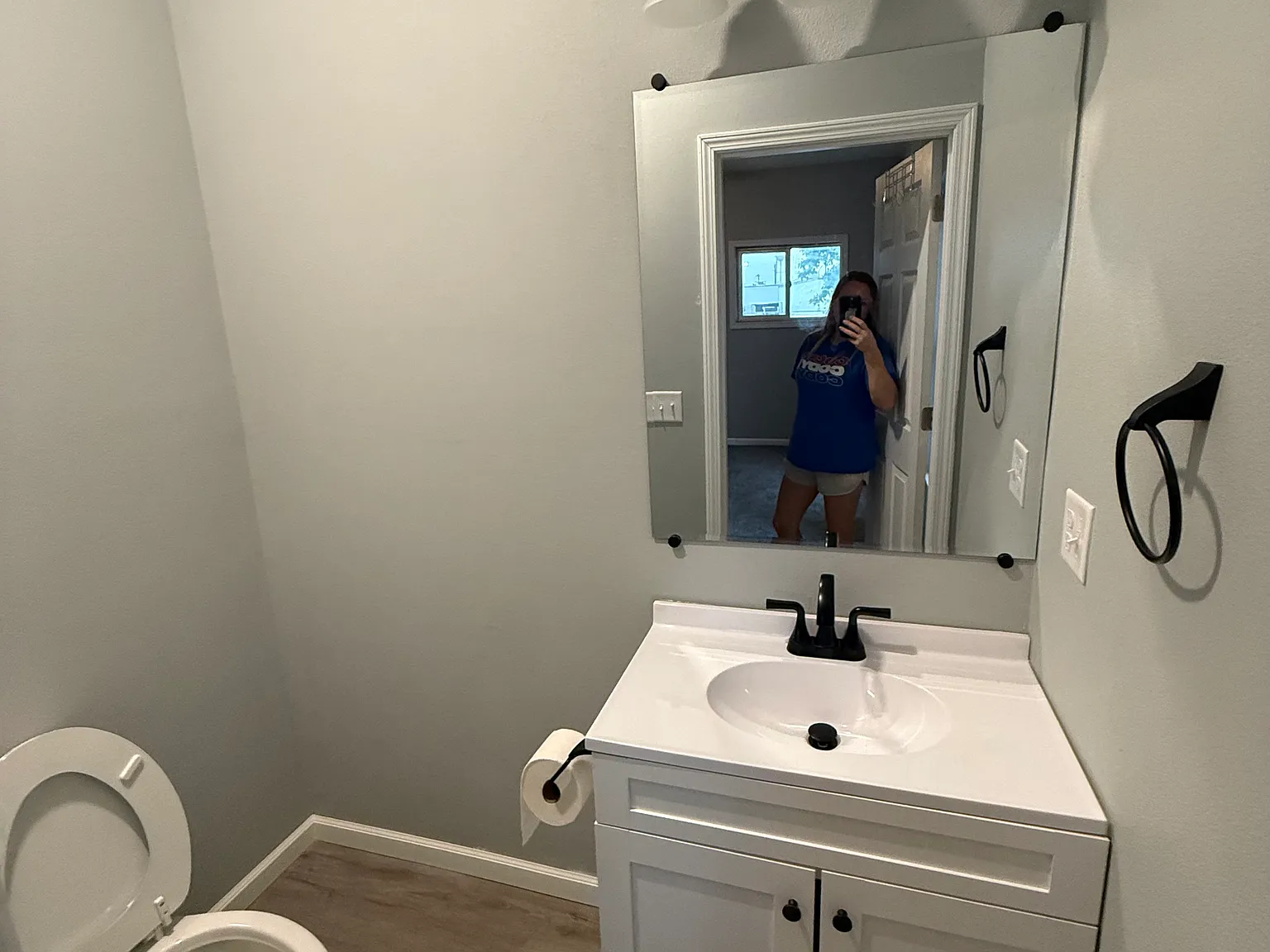 2 bed, 1.5 bath, $1,300 — Photo 1