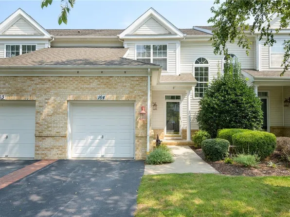 164 Muirfield Way, Easton, PA 18042