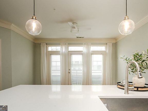 5th image of 400 17th St NW Unit 1332