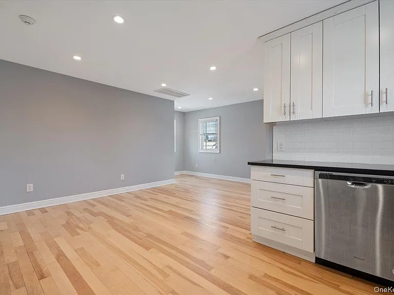 769 Fulton St — Photo 9