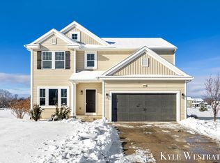 4393 Wood Way Ct NE, Cedar Springs, MI 49319