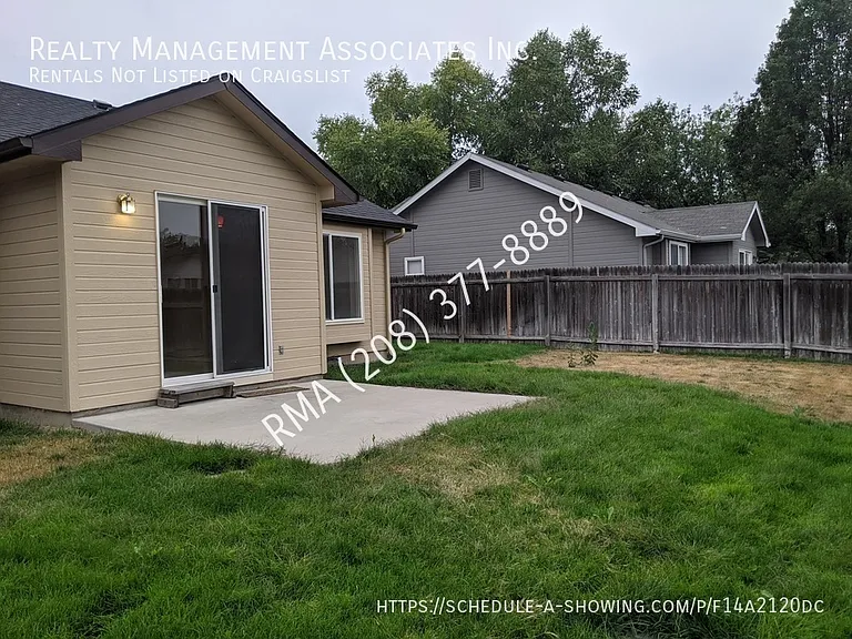 13426 W Acorn St — Photo 15